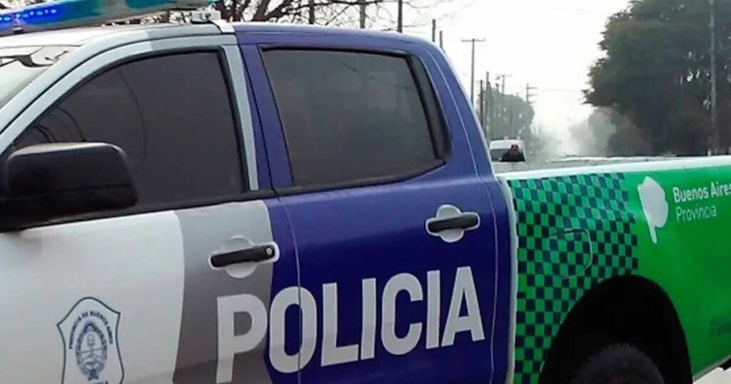 policía