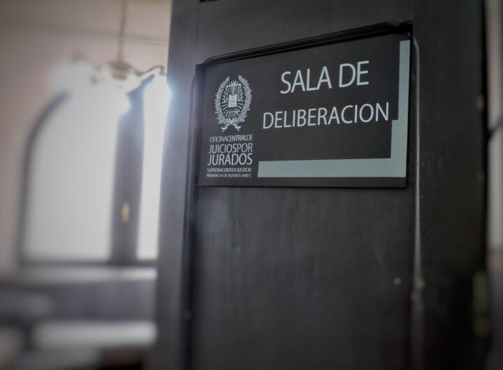 Tribunales sala de deliberaciones